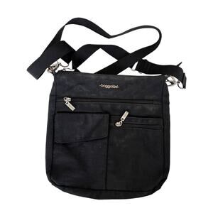 Baggallini Black Crossbody Bag